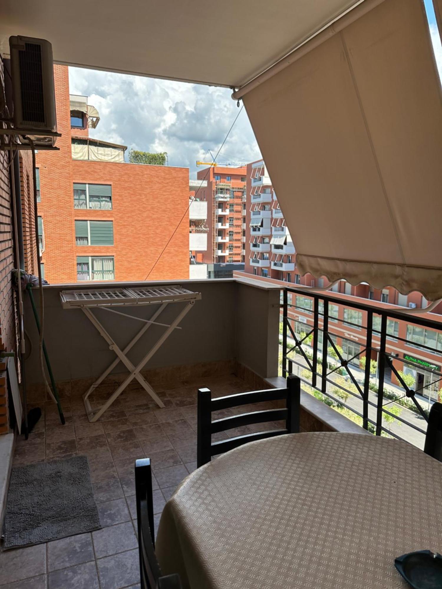 Kevin'S Apartment Delijorgj Tiran Dış mekan fotoğraf